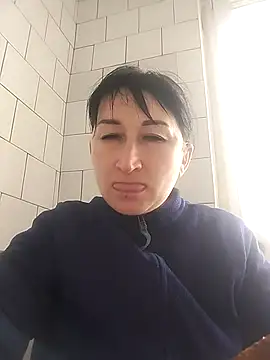 Funny Karina online show from 11/02/25, 12:07