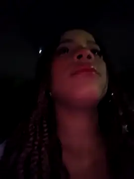 Snapshot of Mia-sensual chatting on 10/10/25, 04:33 Mia-sensual online show from 10/10/25, 04:33