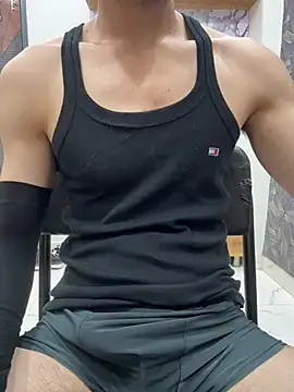 coupleyug online show from 04/26/26, 05:38