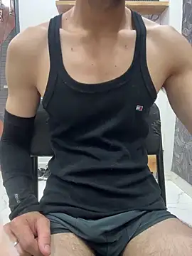 coupleyug online show from 04/29/26, 02:32