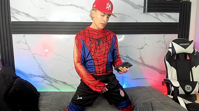 Saimonvela online show from 10/24/25, 03:47