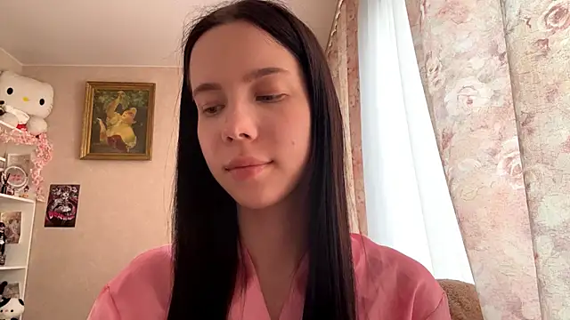 AxyKitten online show from 10/08/25, 12:47