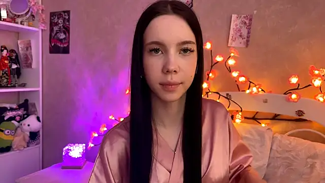 AxyKitten online show from 10/23/25, 12:26