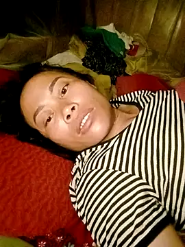 CoMay003 online show from 04/14/26, 09:43