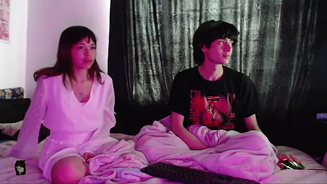 MixiPeach online show from 01/14/26, 12:33