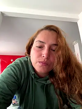 Aliizz ds online show from 10/23/25, 08:18