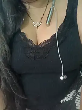 Snapshot of Anjali-bhabhi chatting on 03/30/26, 07:42 Anjali-bhabhi online show from 03/30/26, 07:42