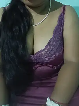 Snapshot of Anjali-bhabhi chatting on 06/22/26, 04:37 Anjali-bhabhi online show from 06/22/26, 04:37
