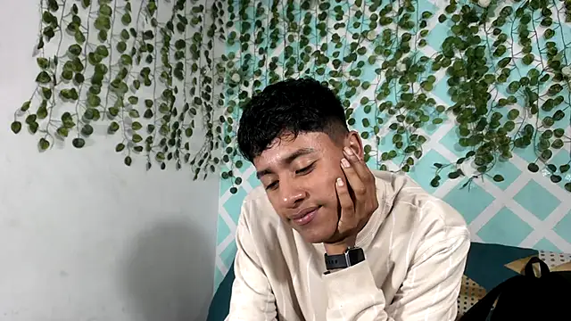 sebas boys577 online show from 10/04/25, 01:31