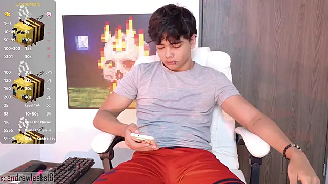 an drew18 online show from 11/09/25, 03:21