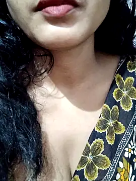 spicysuhana online show from 09/15/25, 11:49