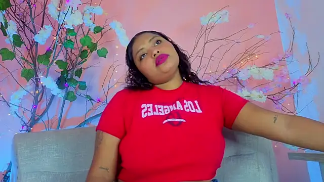 Cristal hott1 online show from 02/19/26, 06:37