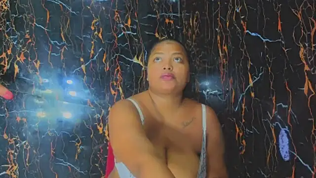 Cristal hott1 online show from 03/20/26, 12:43