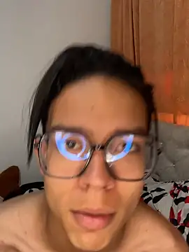 diegoand0911 online show from 04/18/26, 05:06