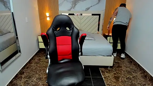 KAROLLJONES1 online show from 03/28/26, 12:27