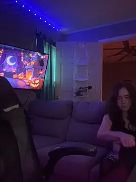 goddessmissmia online show from 10/28/25, 08:33