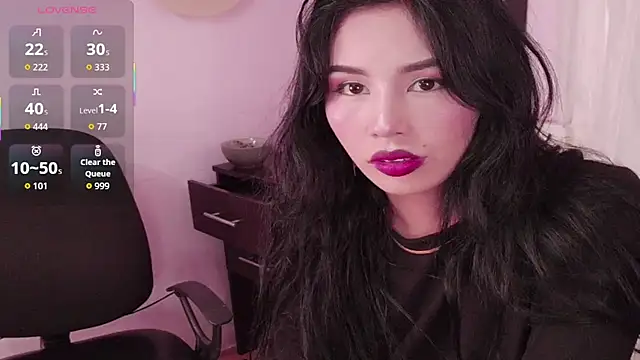 Miss Charlottet online show from 04/12/26, 08:14