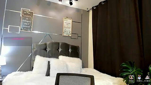 Room 69x online show from 11/24/25, 03:06