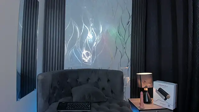 Room 69x online show from 01/10/26, 04:14