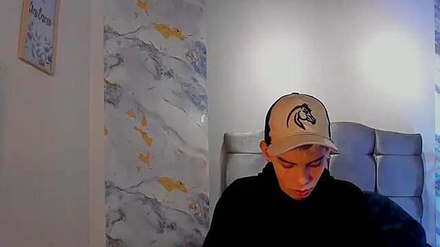 Room 69x online show from 03/17/26, 12:08