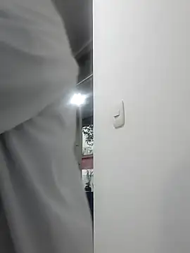 linda luna29 online show from 09/22/25, 10:23