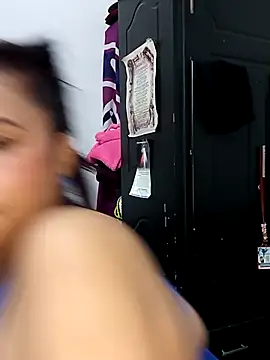 linda luna29 online show from 10/04/25, 02:53