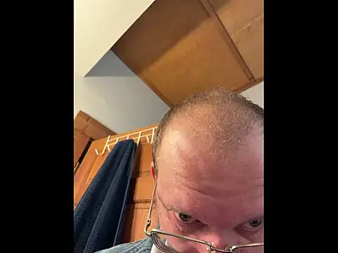 Snapshot of Pussyismyfavoritetaste chatting on 01/11/26, 06:57 Pussyismyfavoritetaste online show from 01/11/26, 06:57