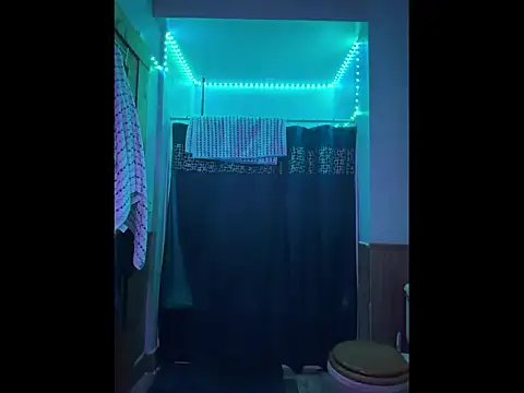 Snapshot of Pussyismyfavoritetaste chatting on 01/15/26, 03:55 Pussyismyfavoritetaste online show from 01/15/26, 03:55