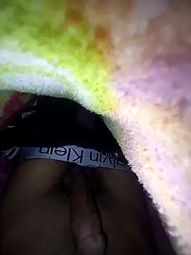 Snapshot of kiss_like_choco11 chatting on 10/16/25, 05:03 kiss like choco11 online show from 10/16/25, 05:03