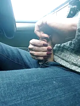 Snapshot of lynxman chatting on 02/17/26, 08:44 lynxman online show from 02/17/26, 08:44