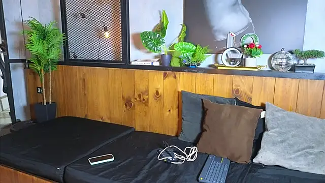 AlanCutee online show from 05/15/26, 12:01