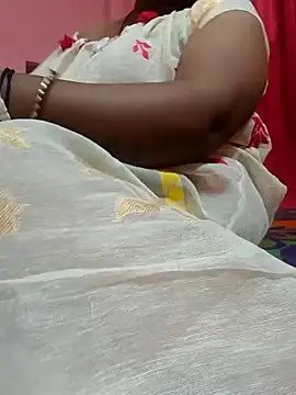 Cute-Swewty online show from 04/12/26, 02:33