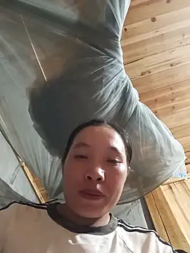 Snapshot of Tamy_20 chatting on 09/15/25, 01:00 Tamy 20 online show from 09/15/25, 01:00