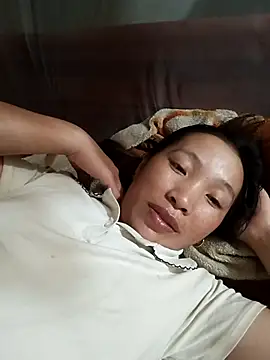 Snapshot of Tamy_20 chatting on 10/05/25, 04:22 Tamy 20 online show from 10/05/25, 04:22