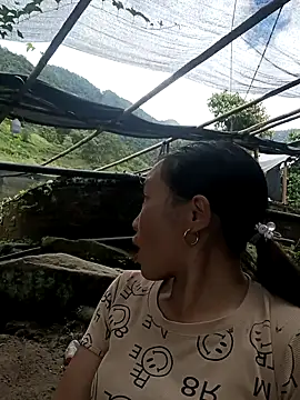 Snapshot of Tamy_20 chatting on 10/16/25, 08:15 Tamy 20 online show from 10/16/25, 08:15