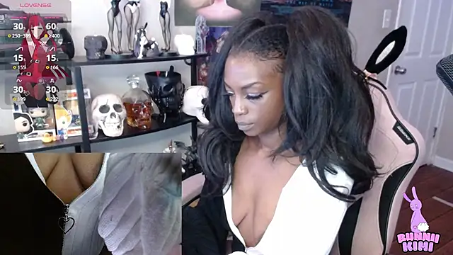 bunniikimi online show from 09/16/25, 12:39