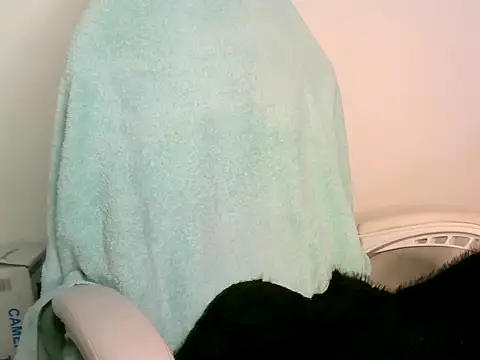 JOLLY 67 online show from 12/19/25, 03:24