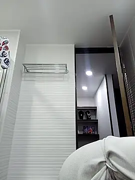 Esmeralda333 online show from 10/01/25, 08:15