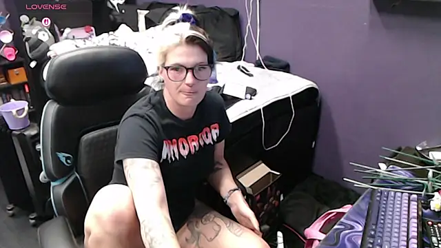 oddywithabody online show from 03/01/26, 07:32