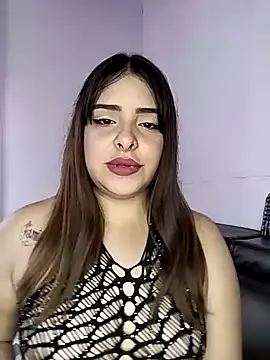 Snapshot of Nahomy_cm chatting on 10/01/25, 08:04 Nahomy cm online show from 10/01/25, 08:04