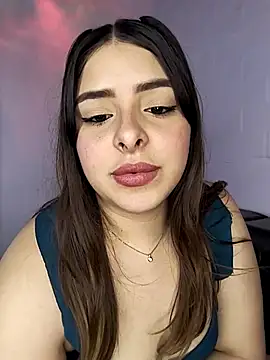 Nahomy cm online show from 12/04/25, 08:50