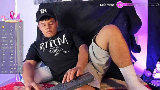 Snapshot of hagen_mm chatting on 09/23/25, 03:42 hagen mm online show from 09/23/25, 03:42