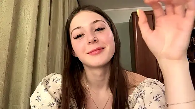 Adel strongwoman online show from 04/09/26, 06:24