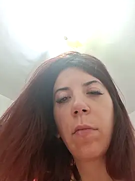 Snapshot of Anayssa_ chatting on 02/15/26, 07:21 Anayssa online show from 02/15/26, 07:21