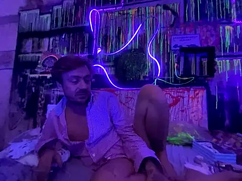 3615-ULLA online show from 10/26/25, 05:24