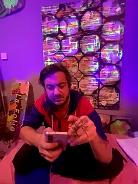 3615-ULLA online show from 12/18/25, 10:27