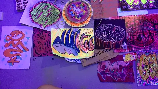 3615-ULLA online show from 04/06/26, 04:52