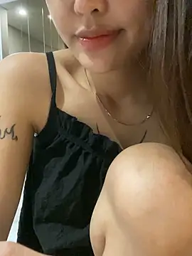   BabyShowPublic   online show from 02/25/26, 04:05