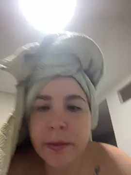 m0ranguinh0s2 online show from 06/01/26, 12:34