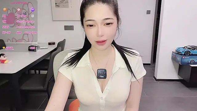 Snapshot of Scarlett-bb chatting on 11/10/25, 09:25 Scarlett-bb online show from 11/10/25, 09:25